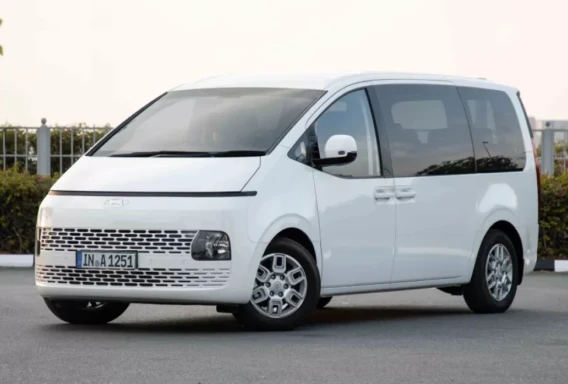 Hyundai Staria (Automaat, 3.5 L, 9 zitplaatsen)