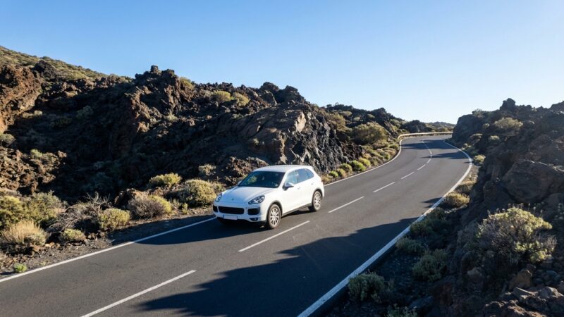 Porsche Cayenne E-Hybrid op Tenerife: rijtest