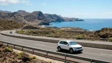 Tenerife South of North: waar landen en huren